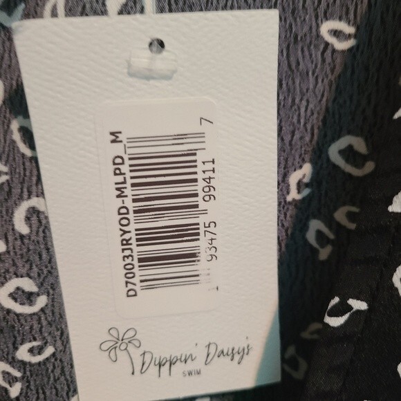 Dippin' Daisys Black / White Leopard Swim Top medium - Picture 8 of 9